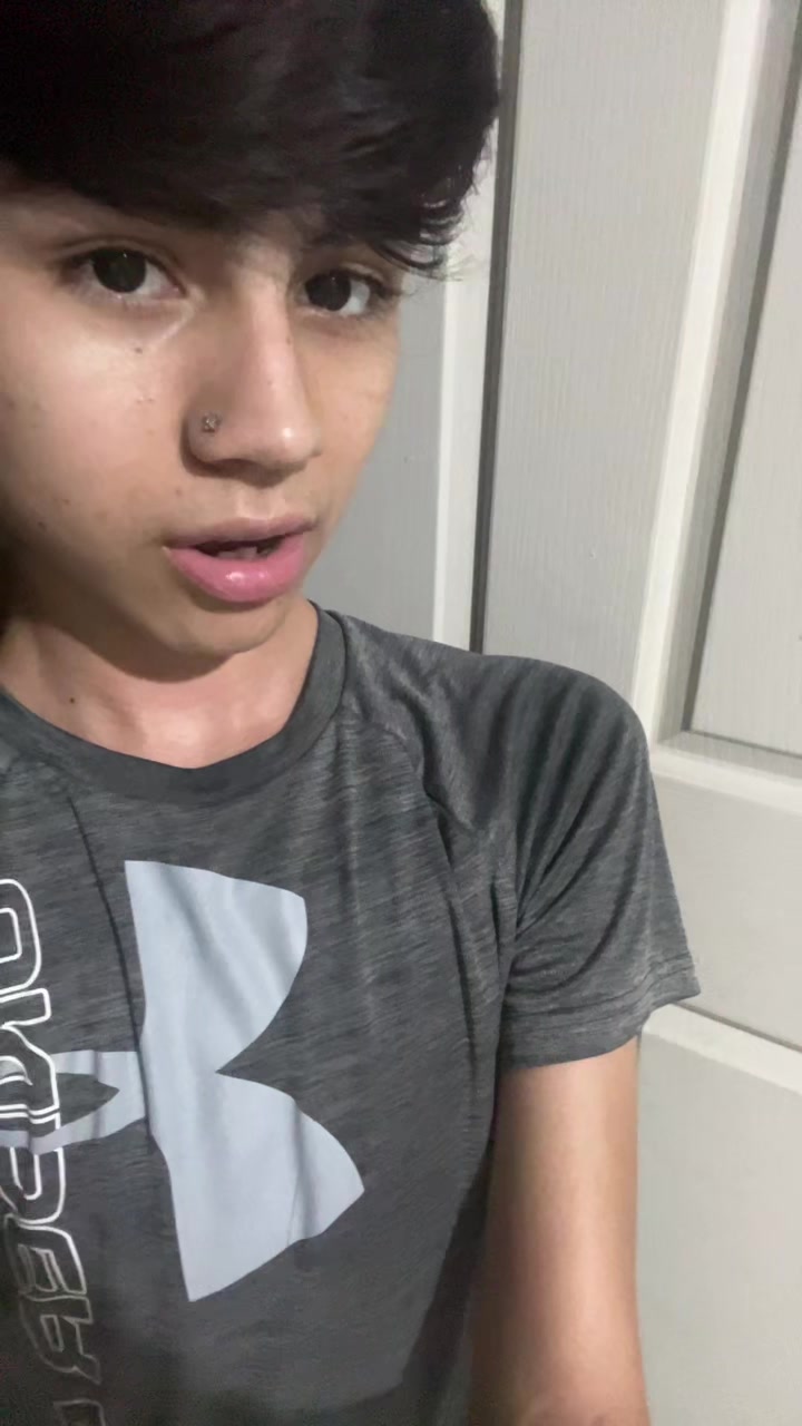 @𝑨𝒅𝒓𝒊𝒂𝒏𝒏🍒💙