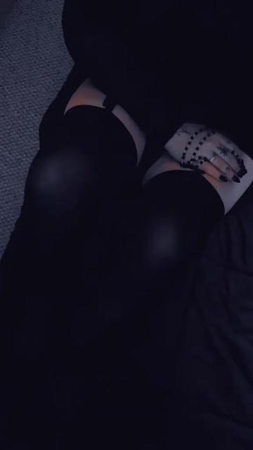 @morallygraykay1📚🥀
