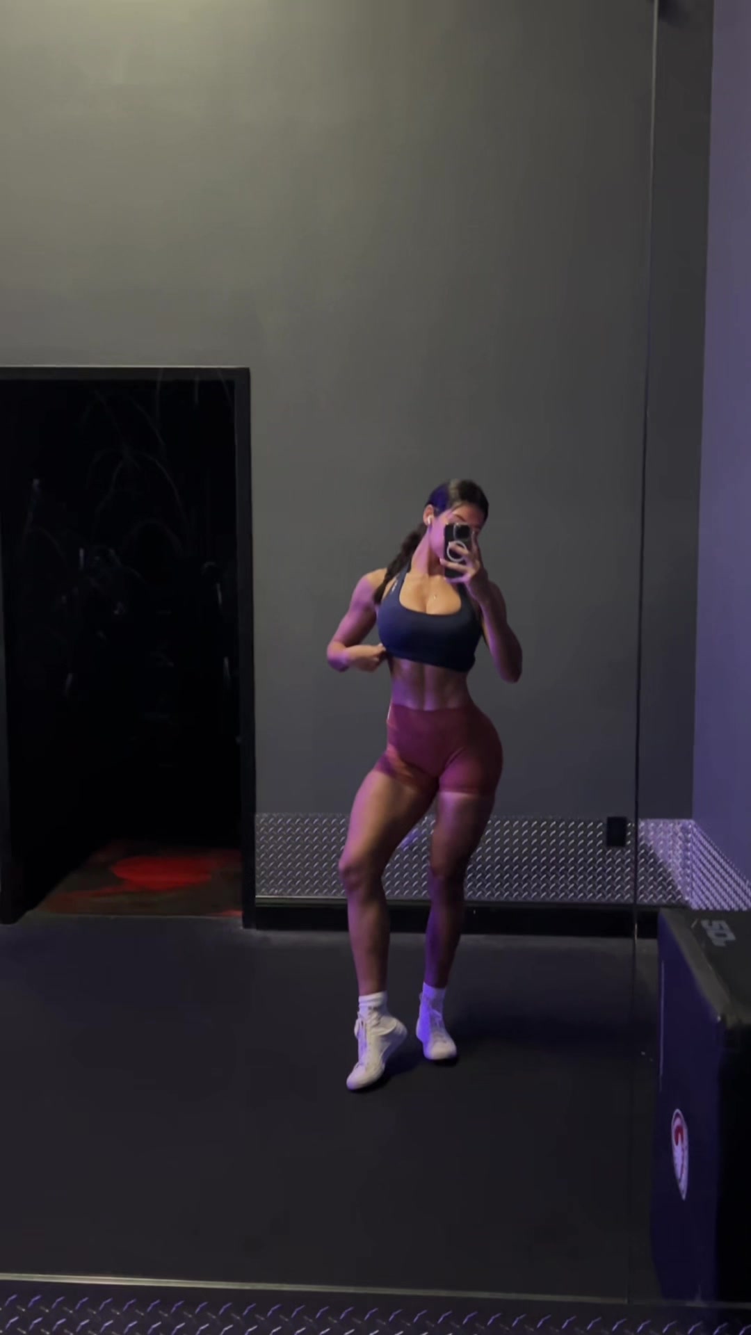 @zeynah🪽