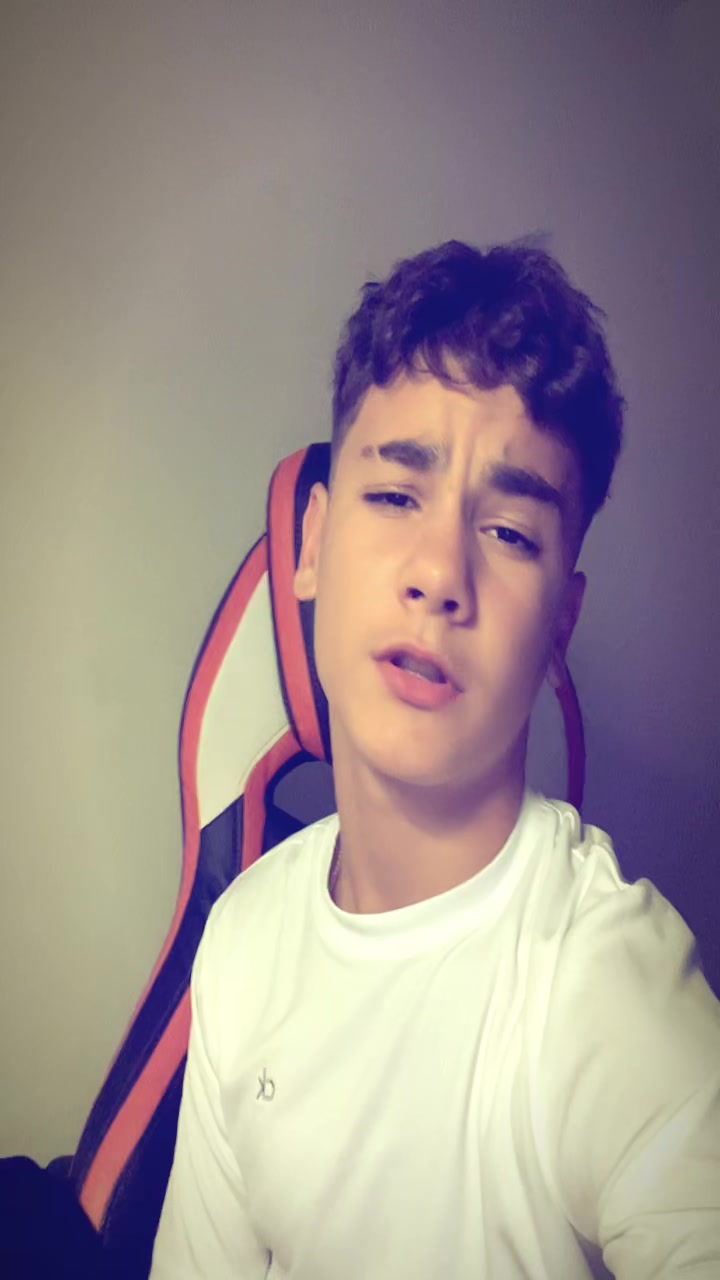@🐊