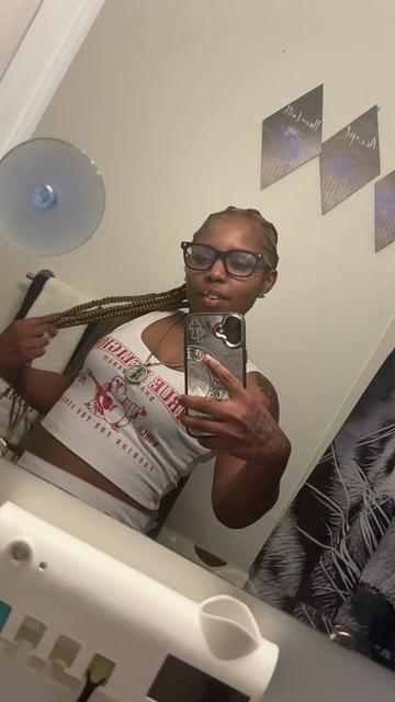 @niiyahlashay