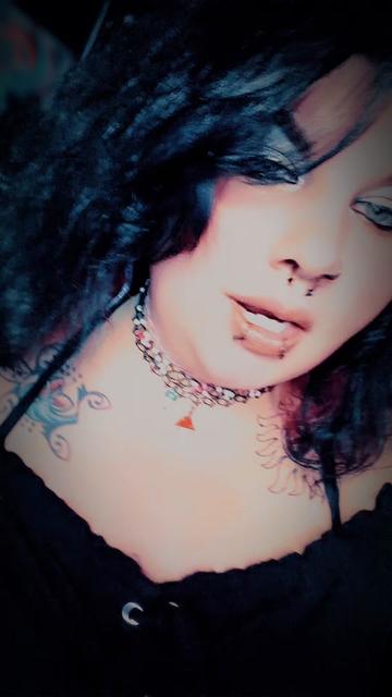 @💙🤤🥴Ğøťħîč😈vẽłmä🤭🤤💙