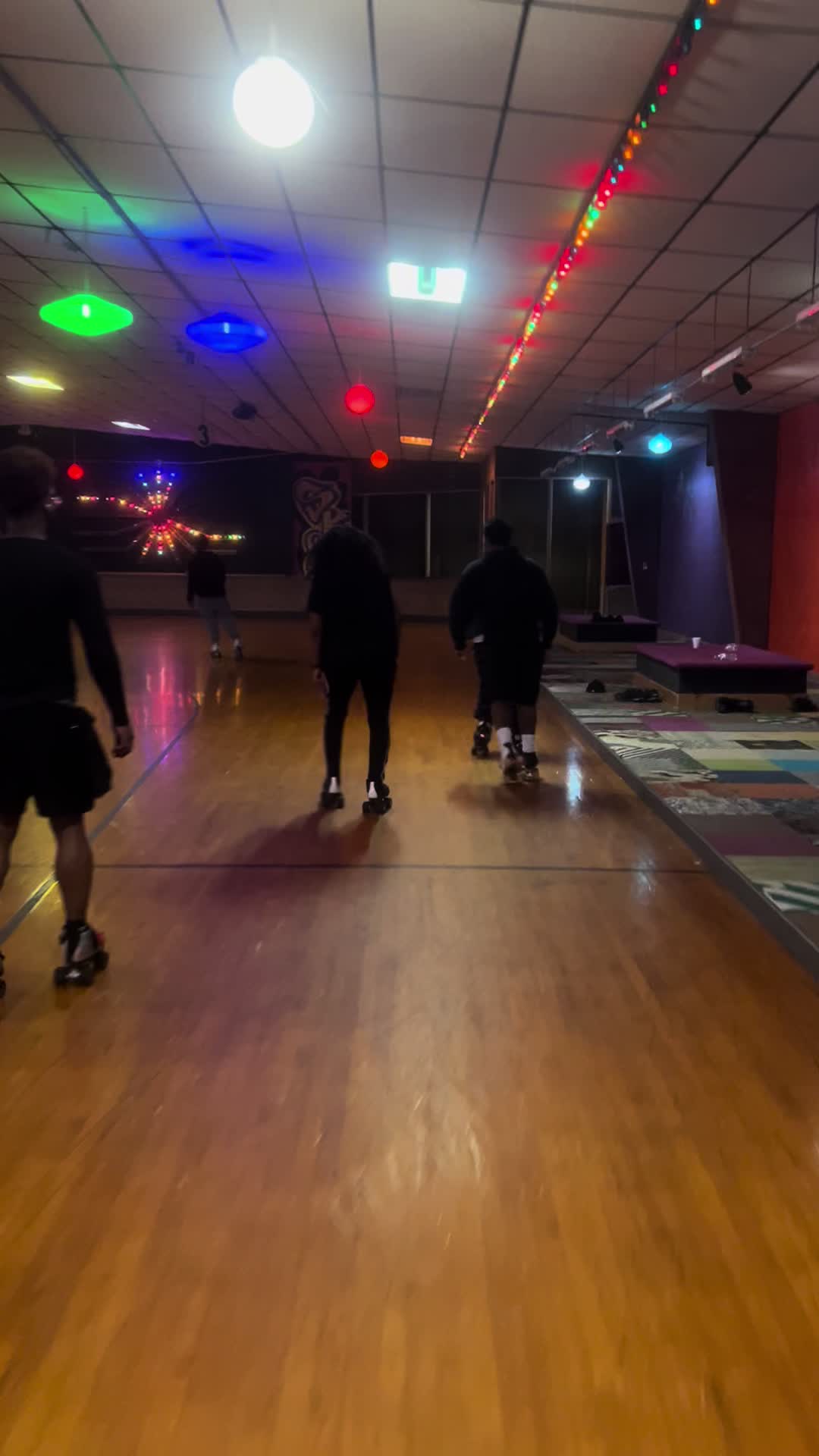 @Hardwood Skaterz🛼💯