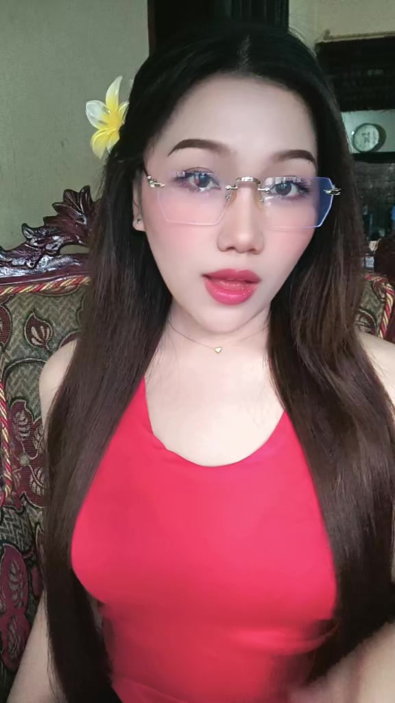 @Nella