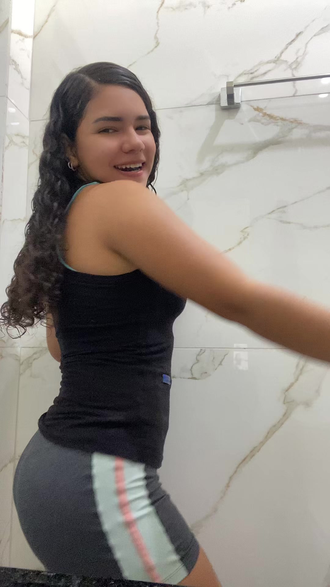 @Layssa Karollyna