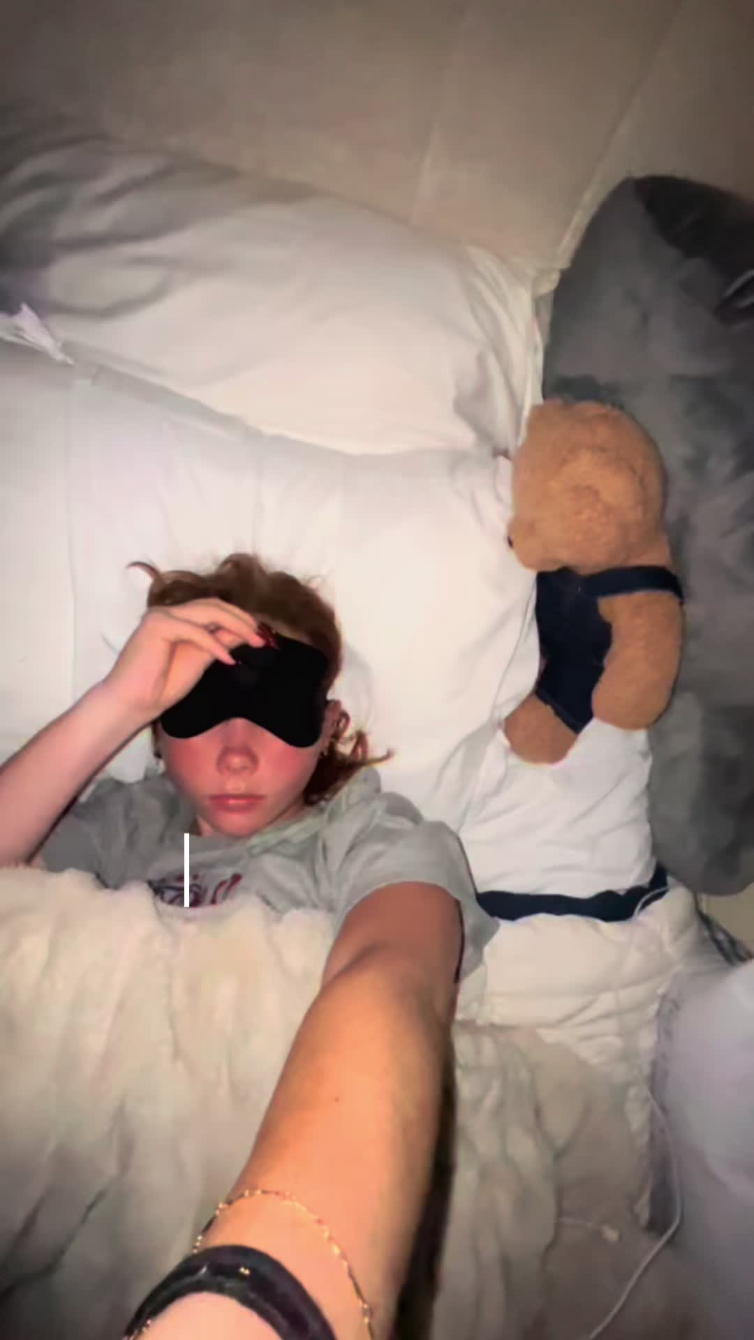@ella nielsen