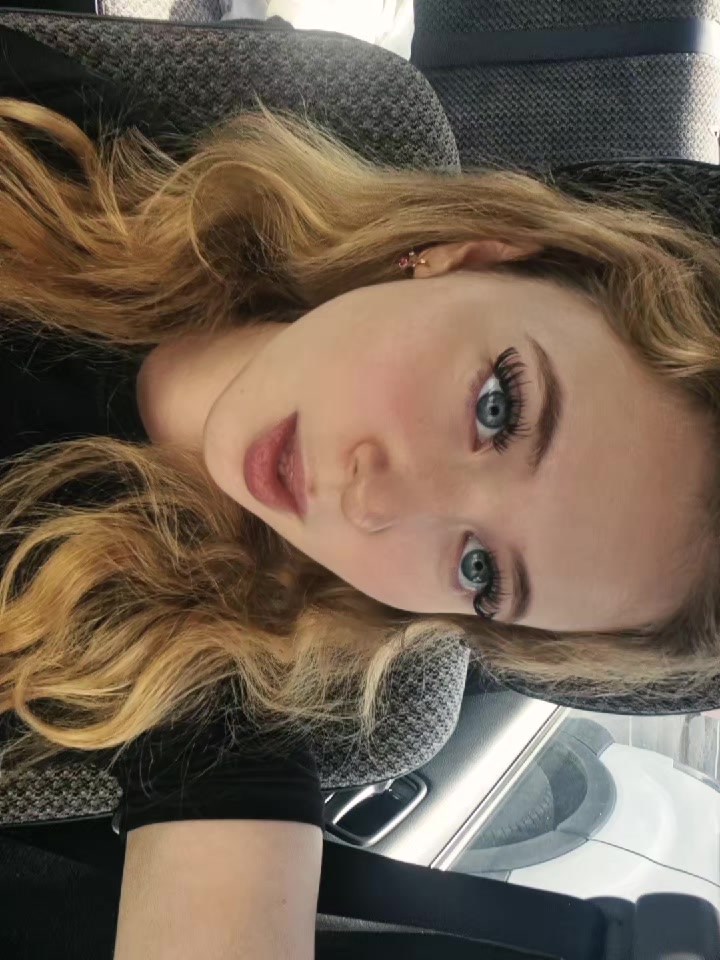 @kata💋