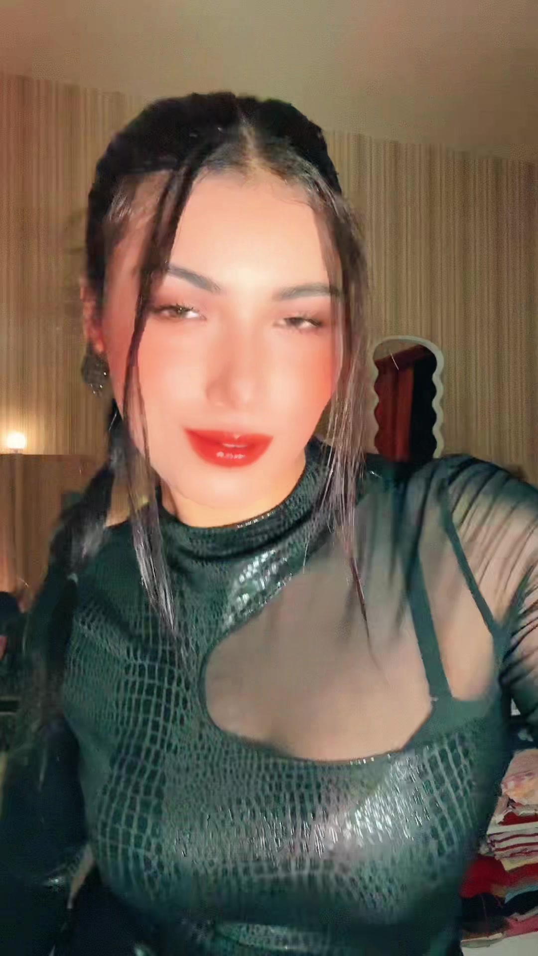 @Khadija
