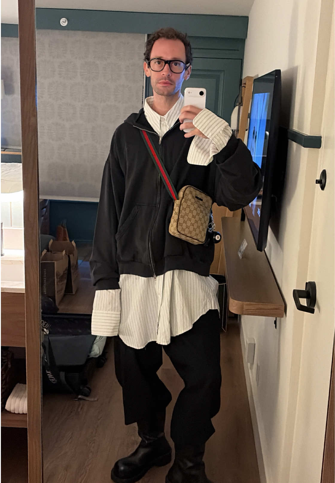 @wrabel ( /‘rā•bəl/ )