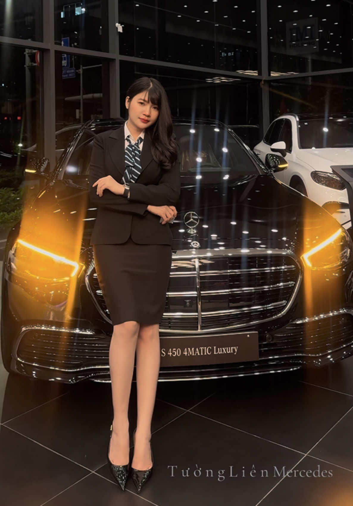 @Tường Liên Mercedes