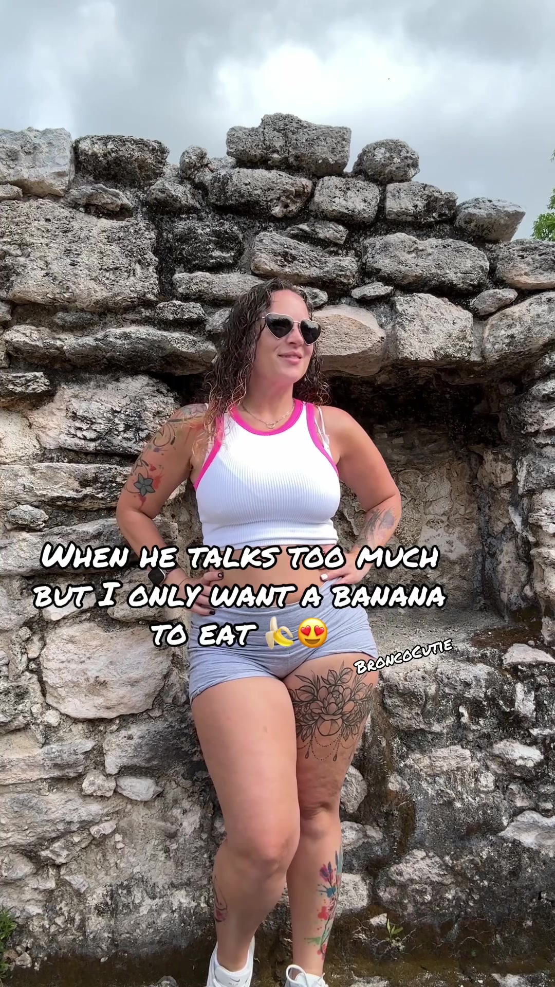 @Broncocutie