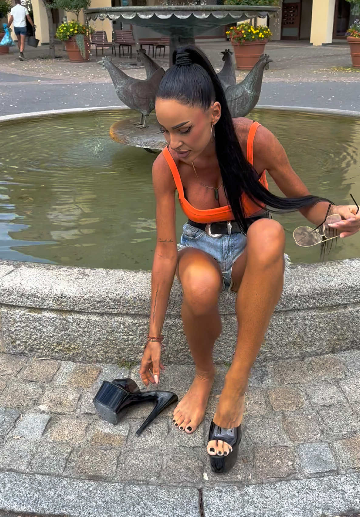 @inom_fit