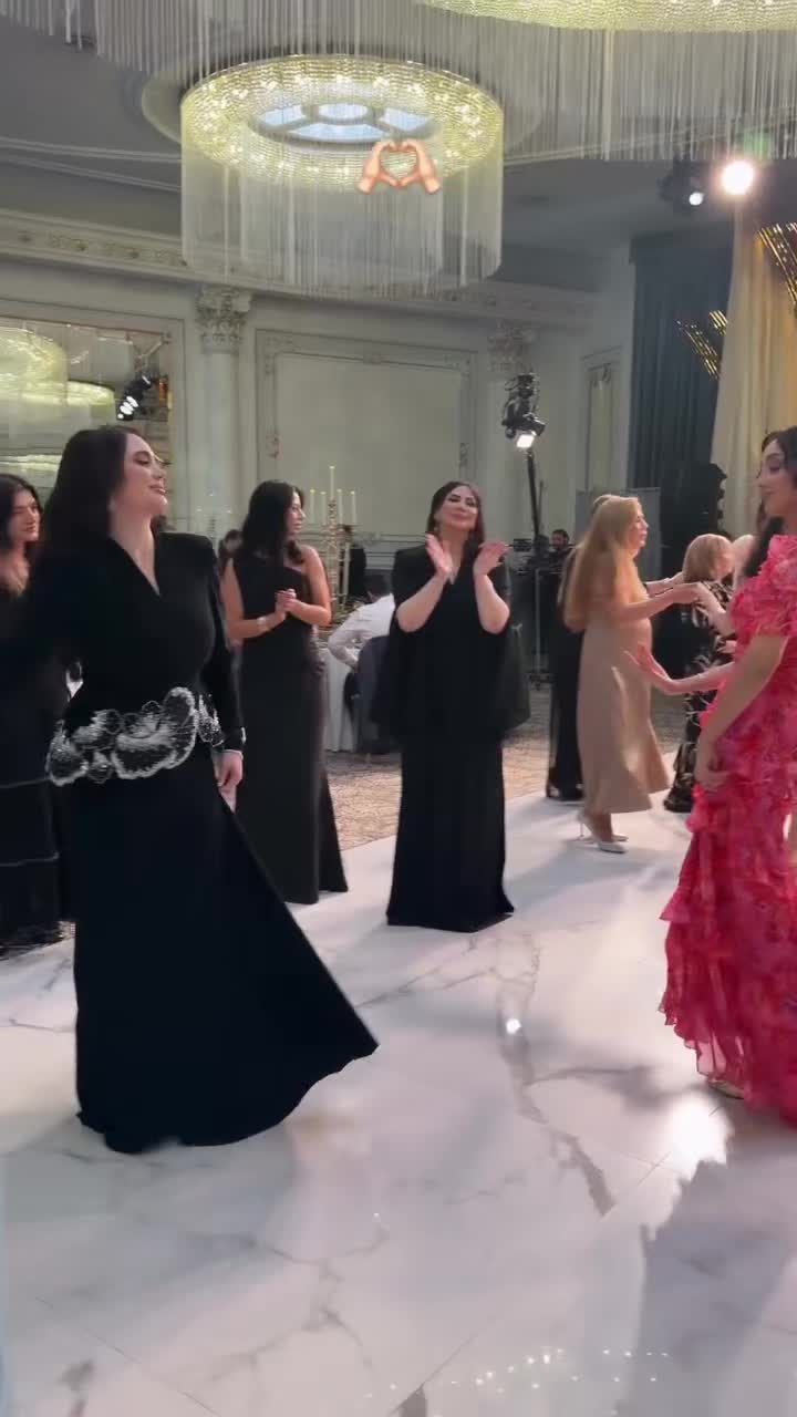 @𝐴𝑦𝑠𝑢🕊️