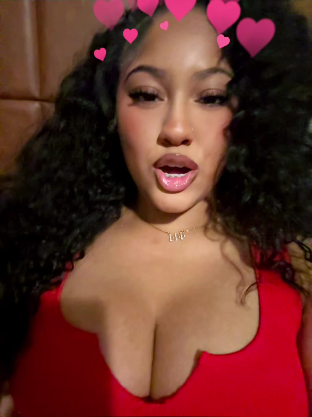 @laynexttdoorr