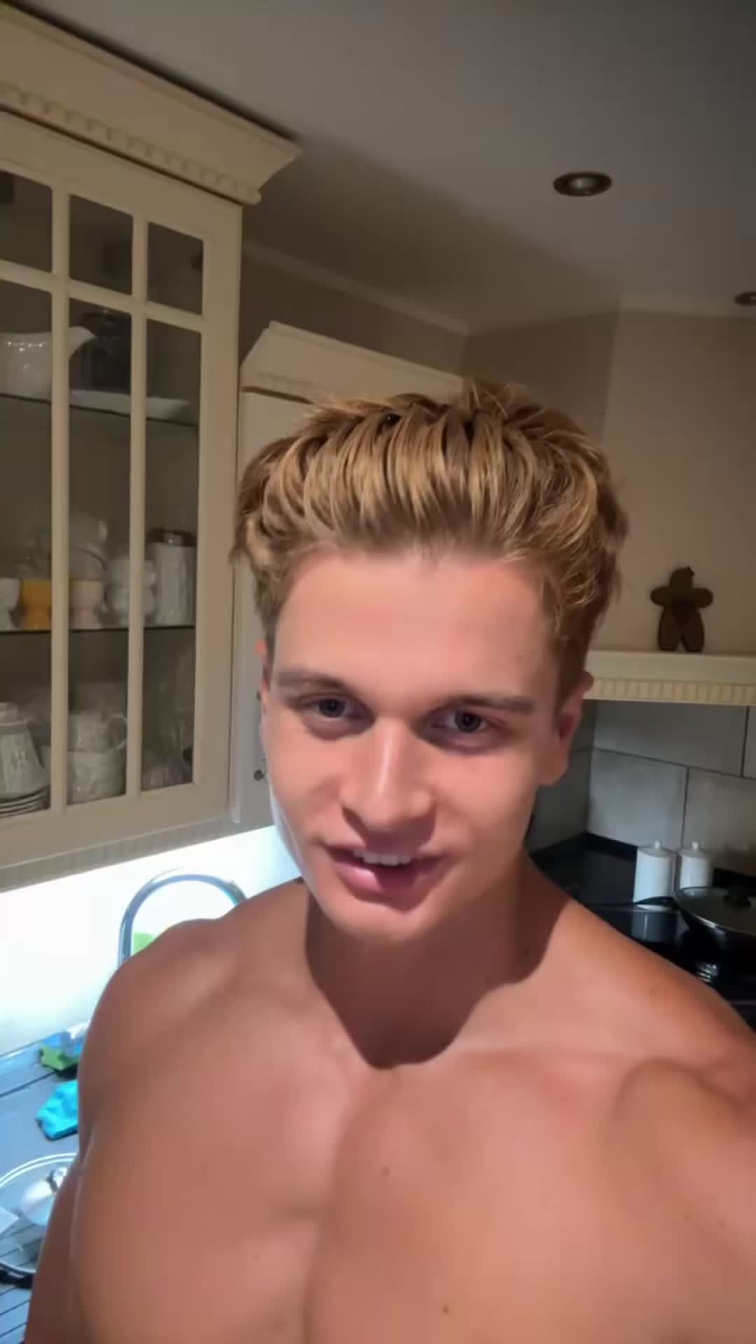 @lix_chestpump