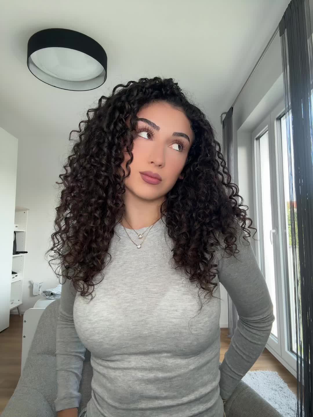 @ilaria