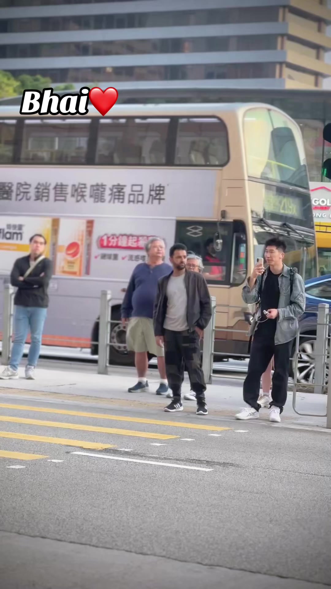 @شبیراحمد🇭🇰