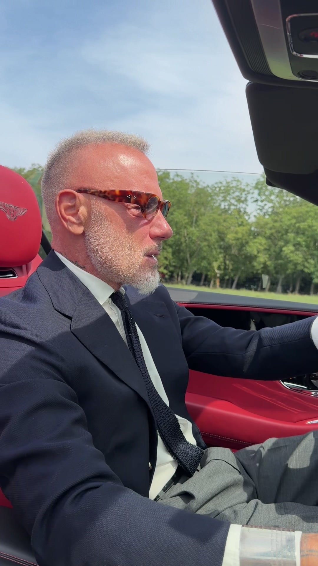@Gianluca Vacchi