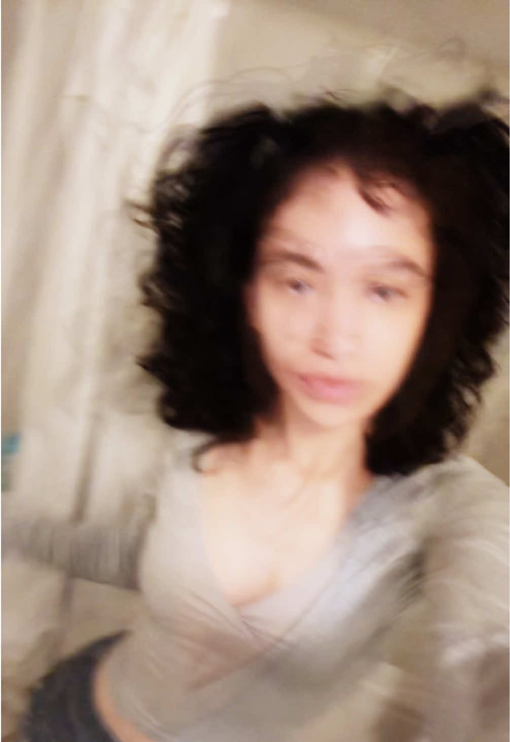 @๐๐ก๐ซ๐ข๐ฌ๐ญ๐ข๐ง๐๐๐ข๐จ๐ฅ๐๐ญ