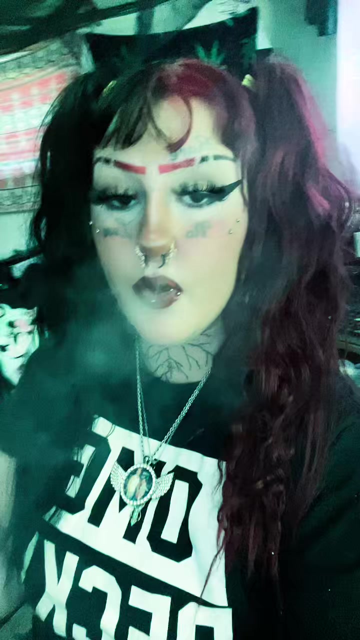 @𖤐𝓢𝓮𝓵𝓮𝓷𝓪𖤐༒ 999 ༒