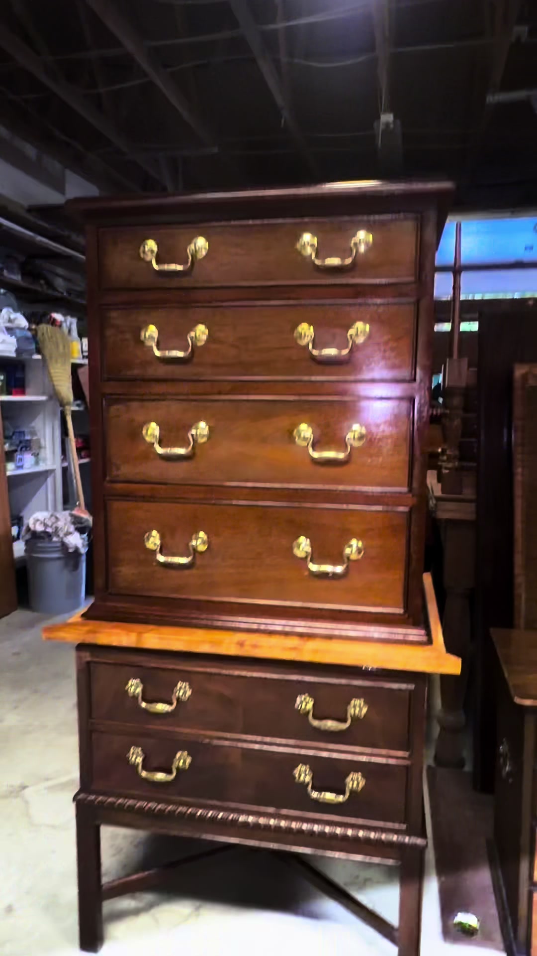 @furniturefreak0