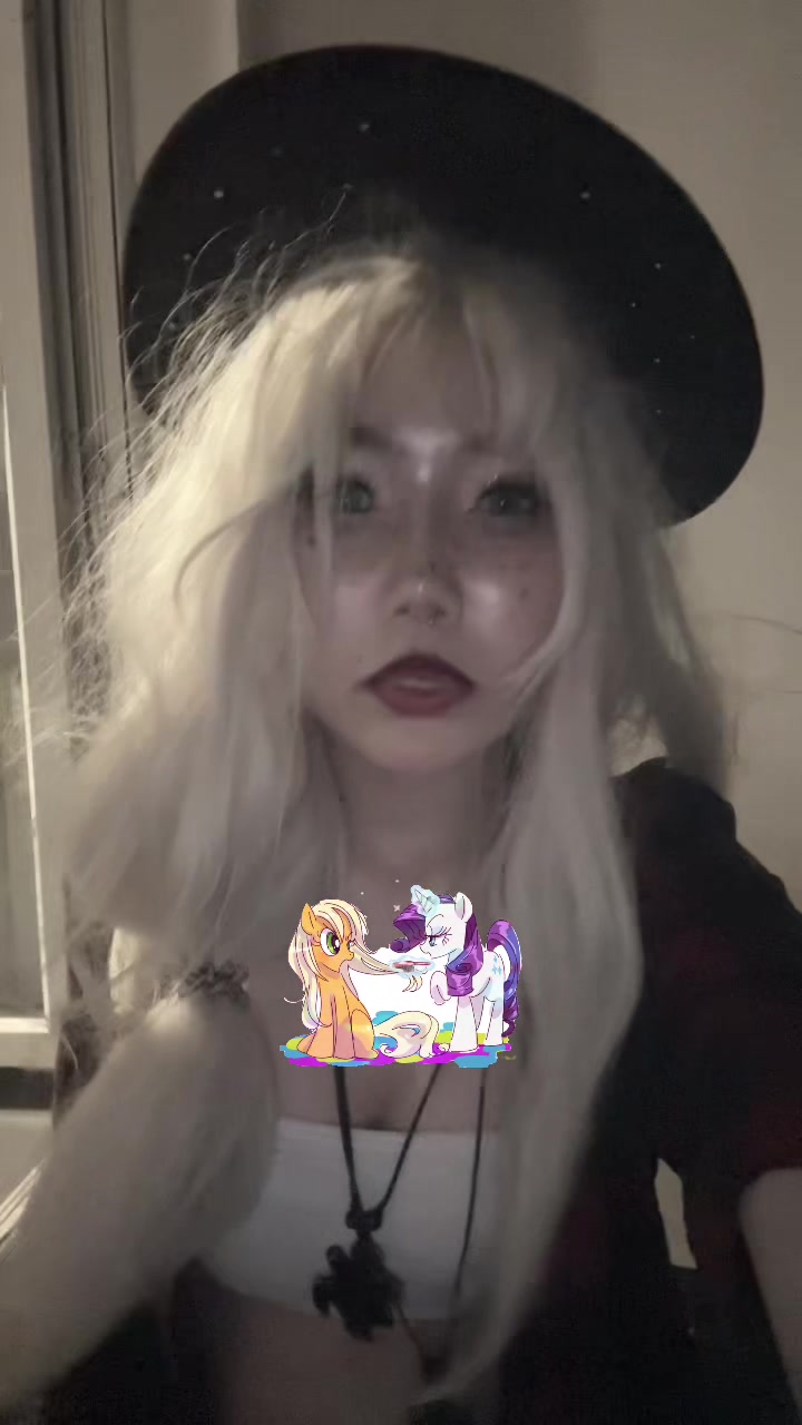@𝙆𝙚𝙞 𝙈𝙖𝙩𝙤𝙫.