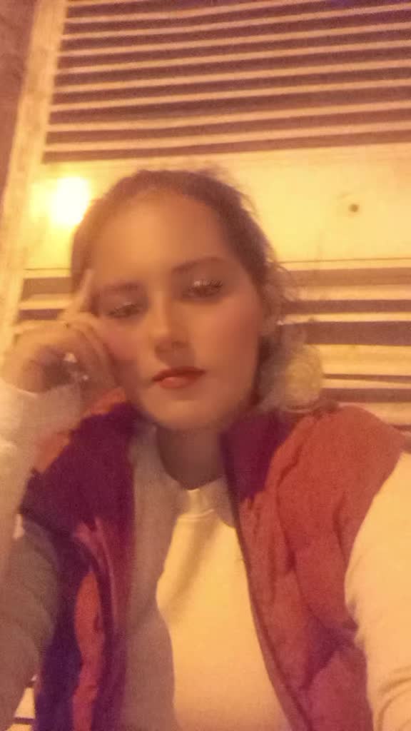 @Esma Sultan