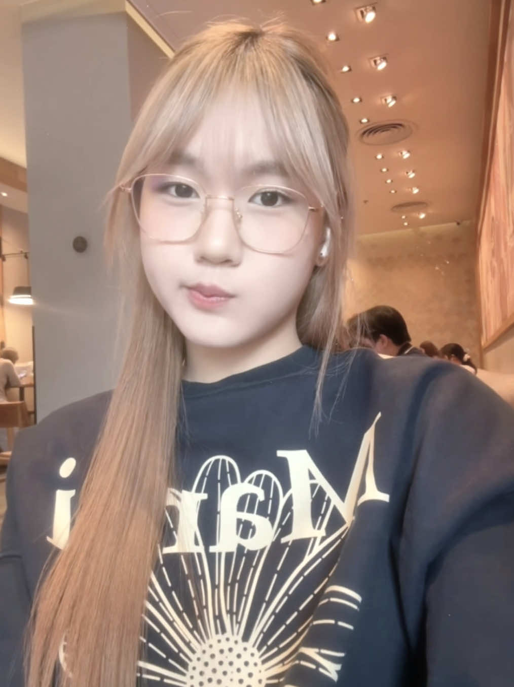 @มุ้กอบ