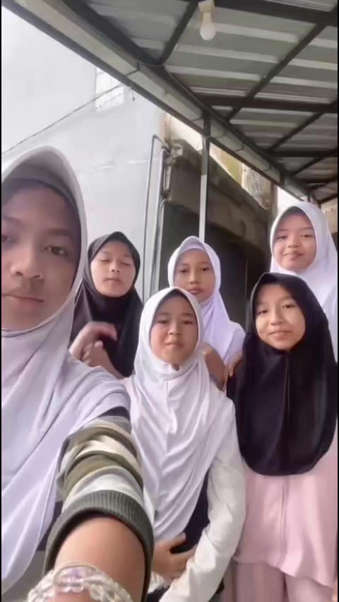 @Qamhasan_U๐ฎ๐พ