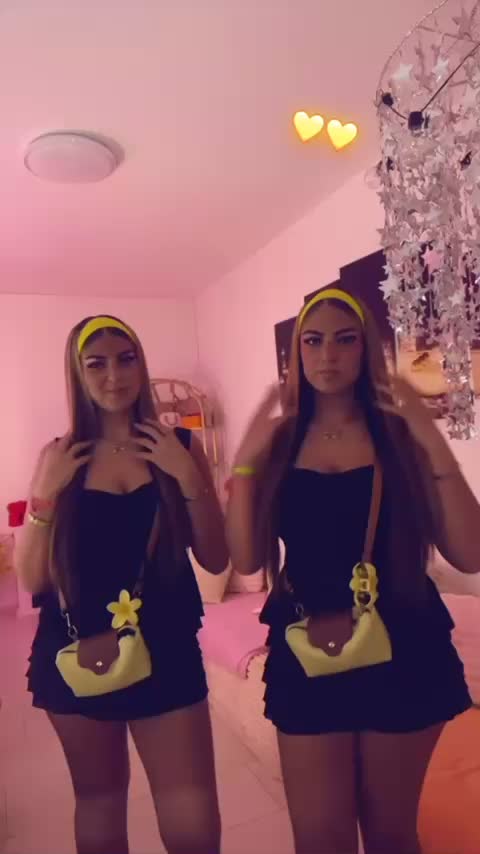@Twinsss👯&zwj;♀️