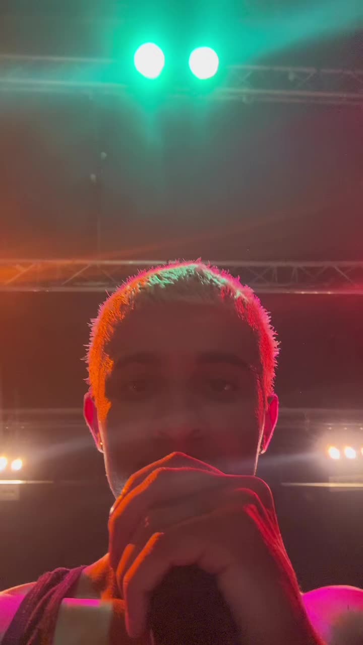 @Borntoshinebaby