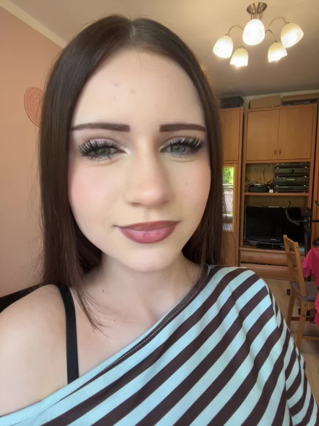 @lenkaa