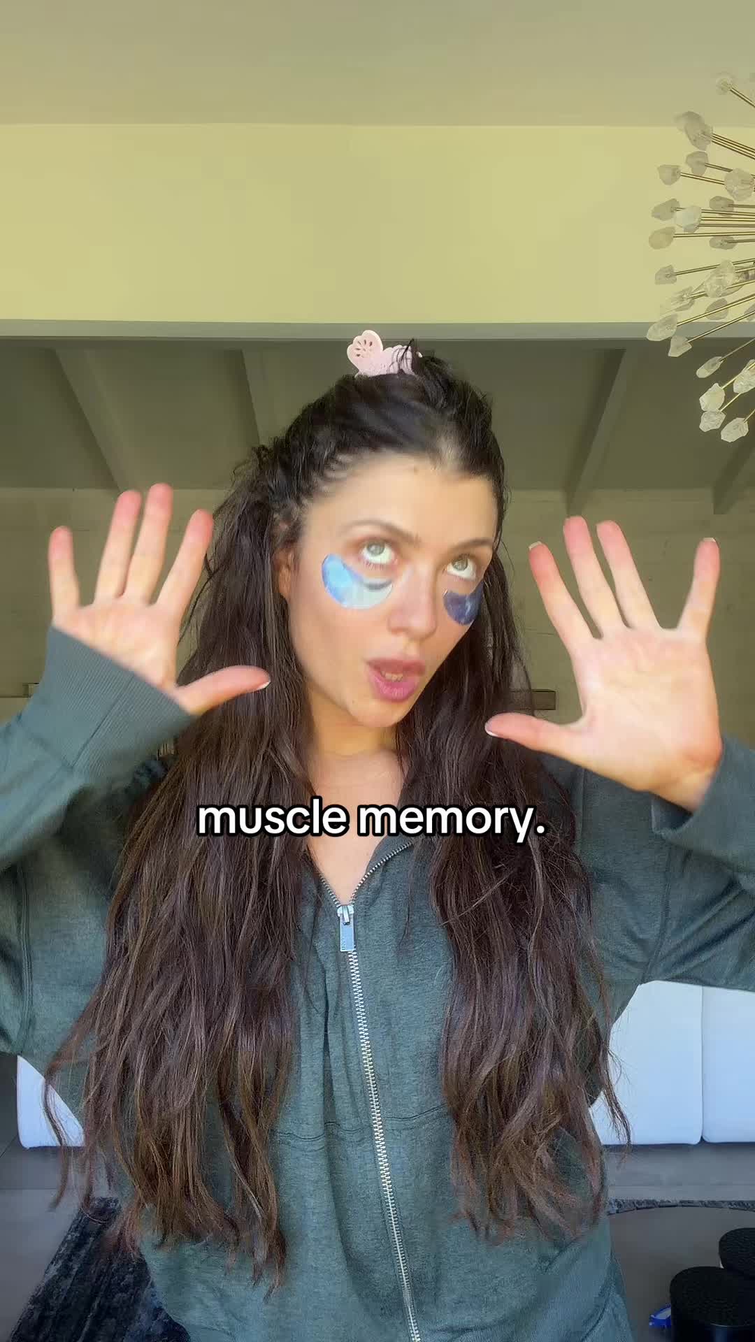 @LEAH KATE