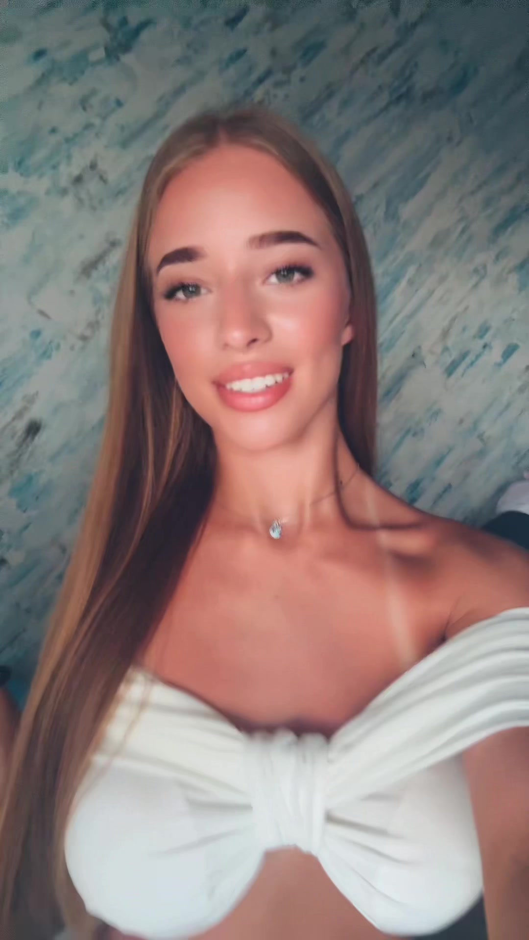 @🦋