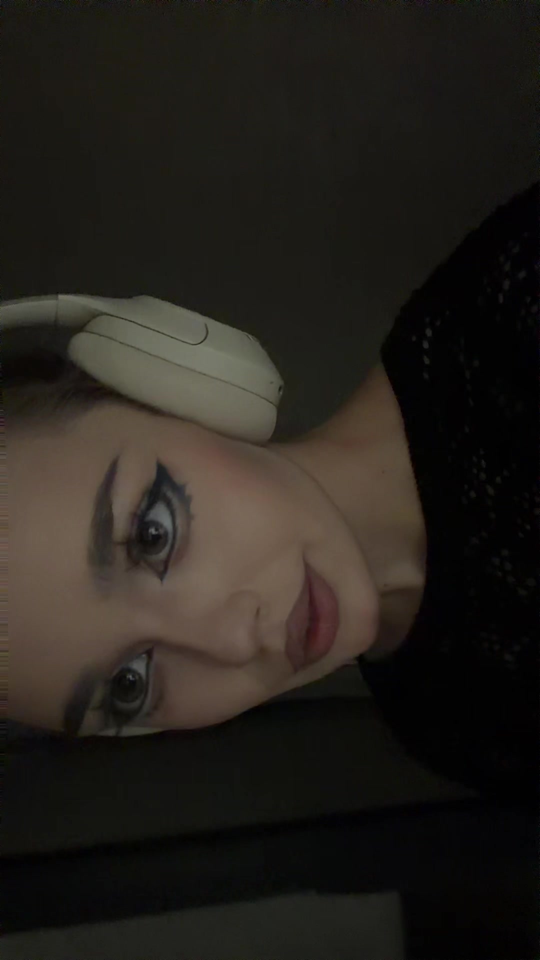 @succub_b