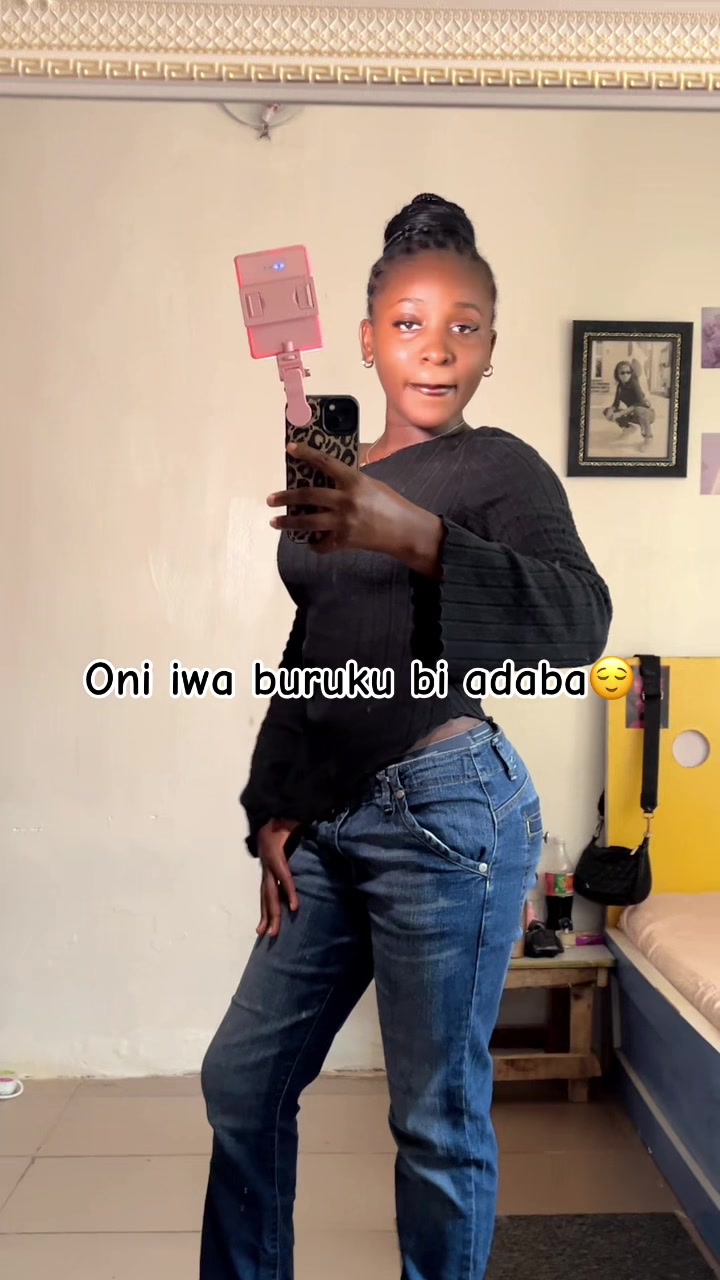 @Feyiiiii♨️