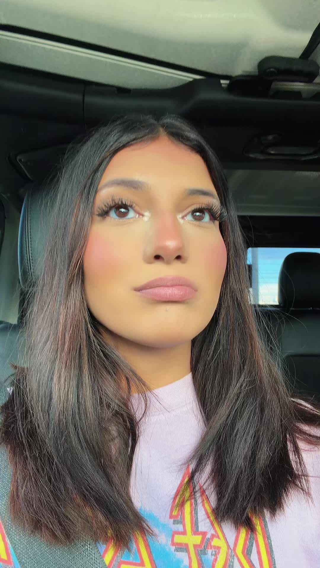 @Lizmarie16