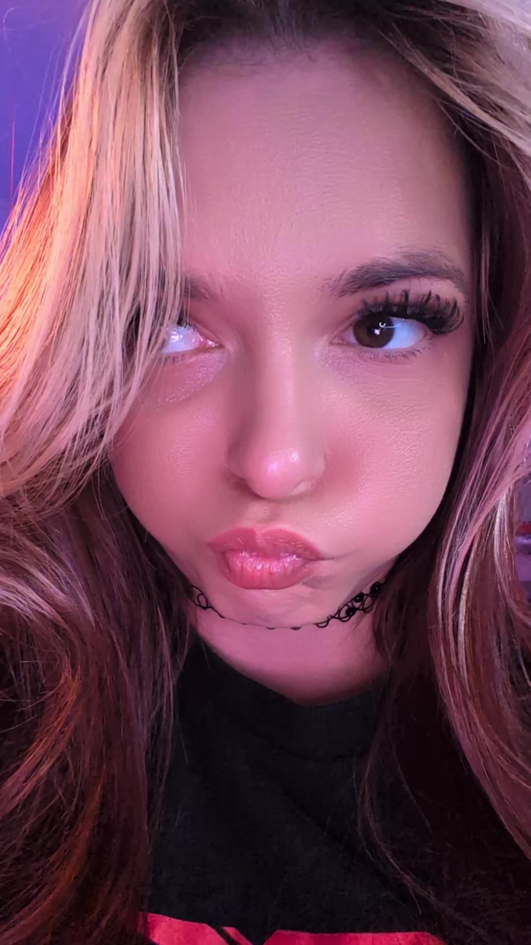 @BibbidiBobiBoo | Streamer