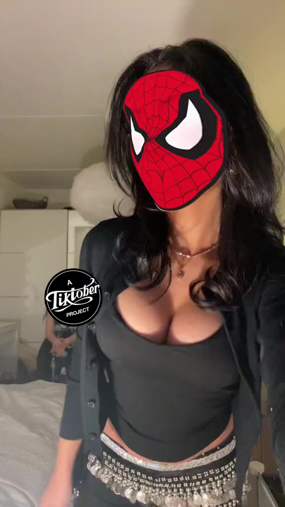 @♛