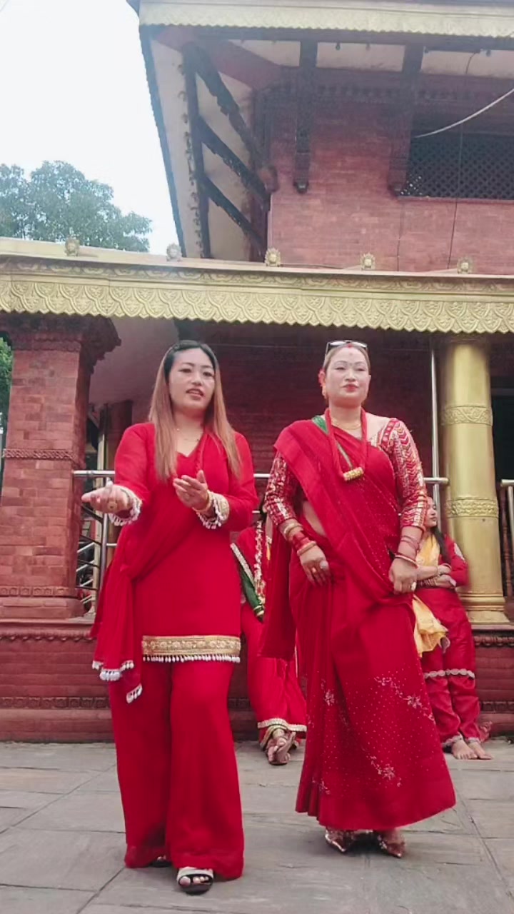 @बसन्ती(aprilgirl)