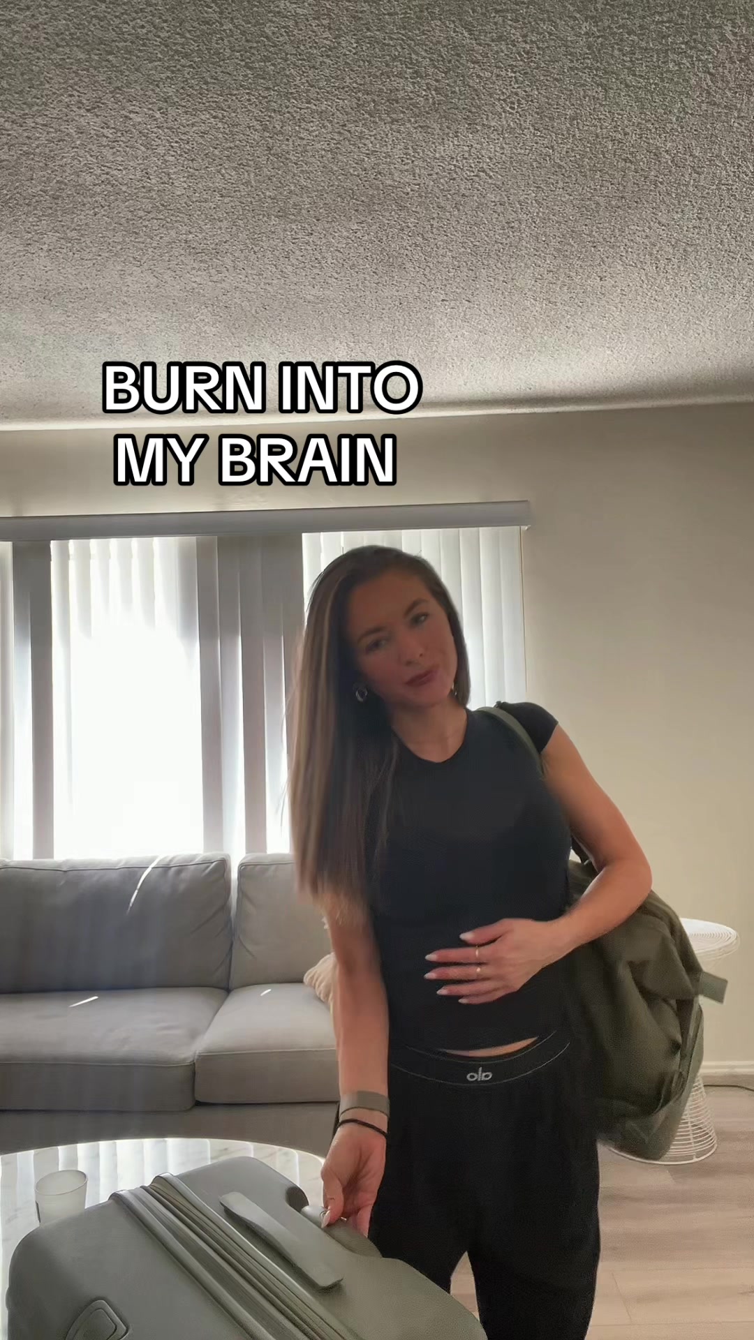 @sydneyerinfox