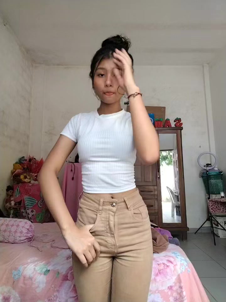 @✦𝐦𝐚𝐲𝐞𝐞𝐞✦