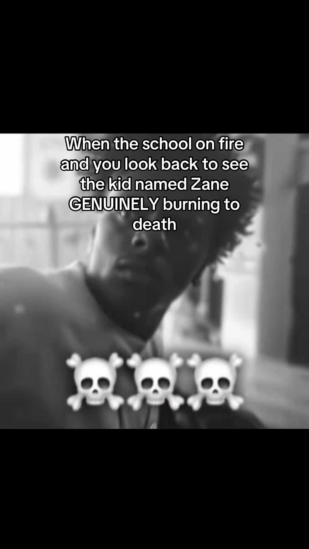 @⃟