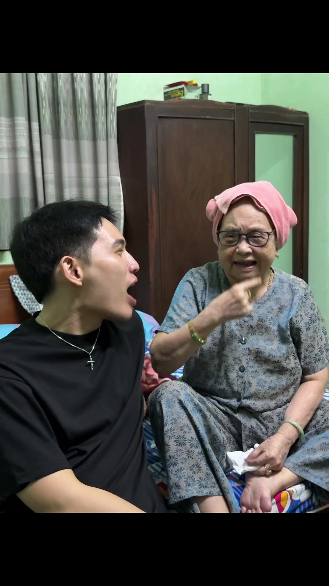 @Nguyễn Hồng Thủy