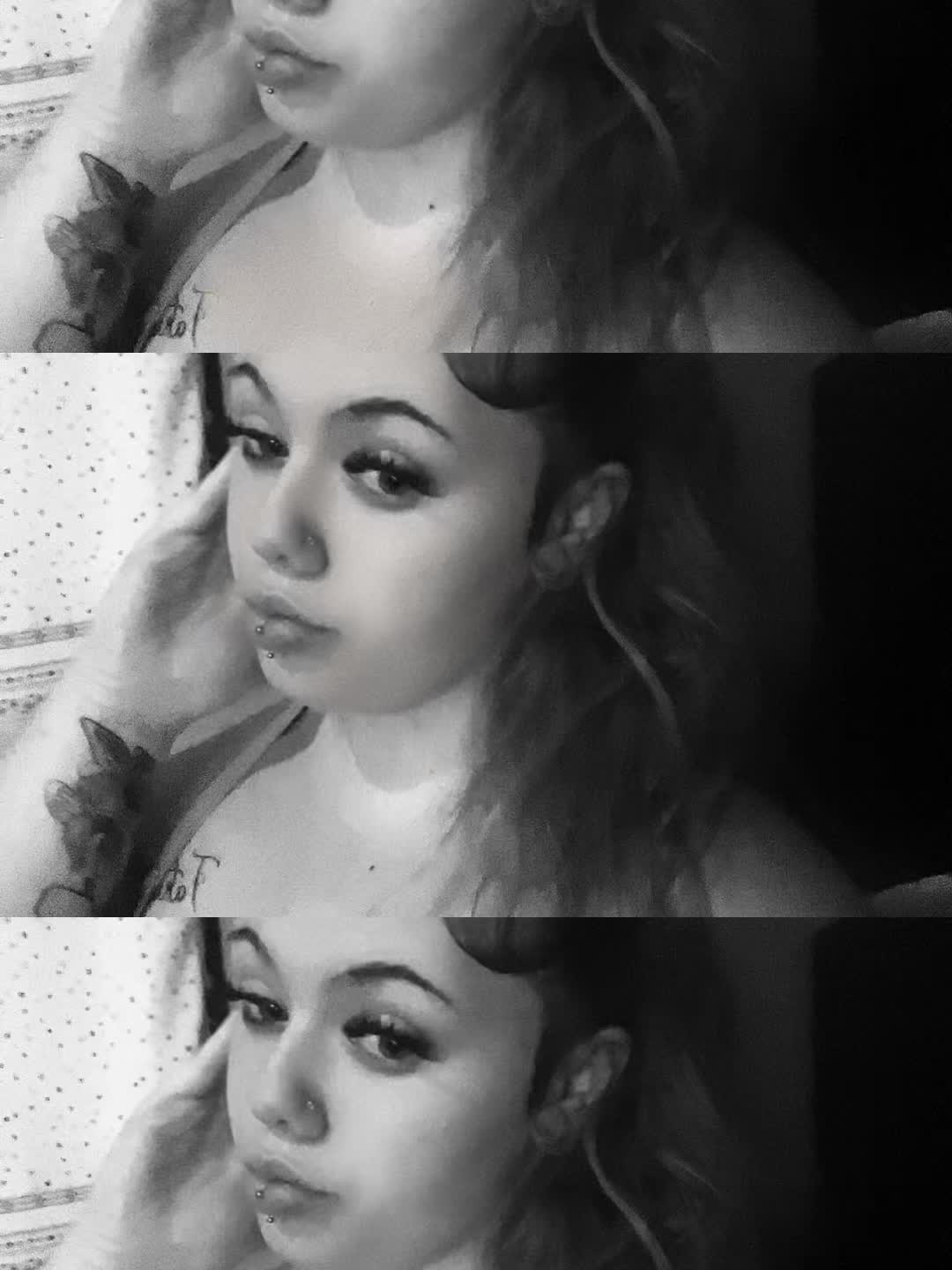 @3xclusive._anniyah