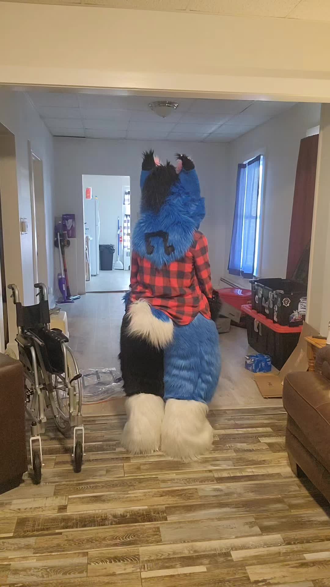 @Mx Queen Alpha🔜Furpocalypse?