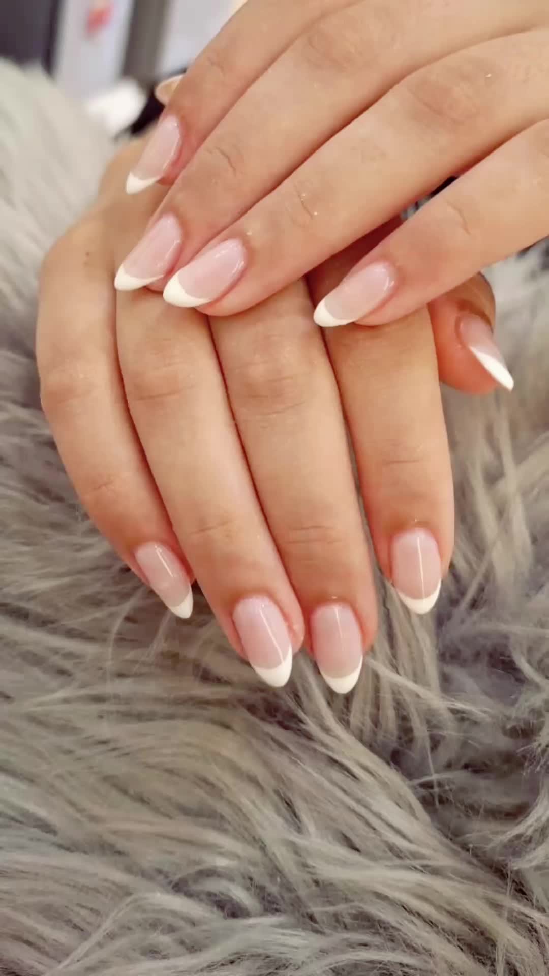 @DESERT WAVE BEAUTY CENTER