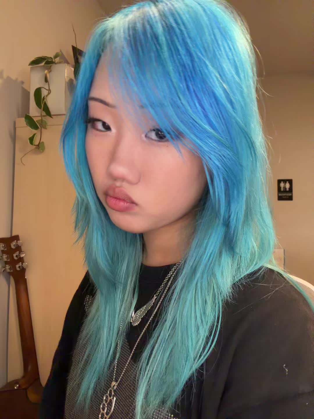 @clitterbomb🪽