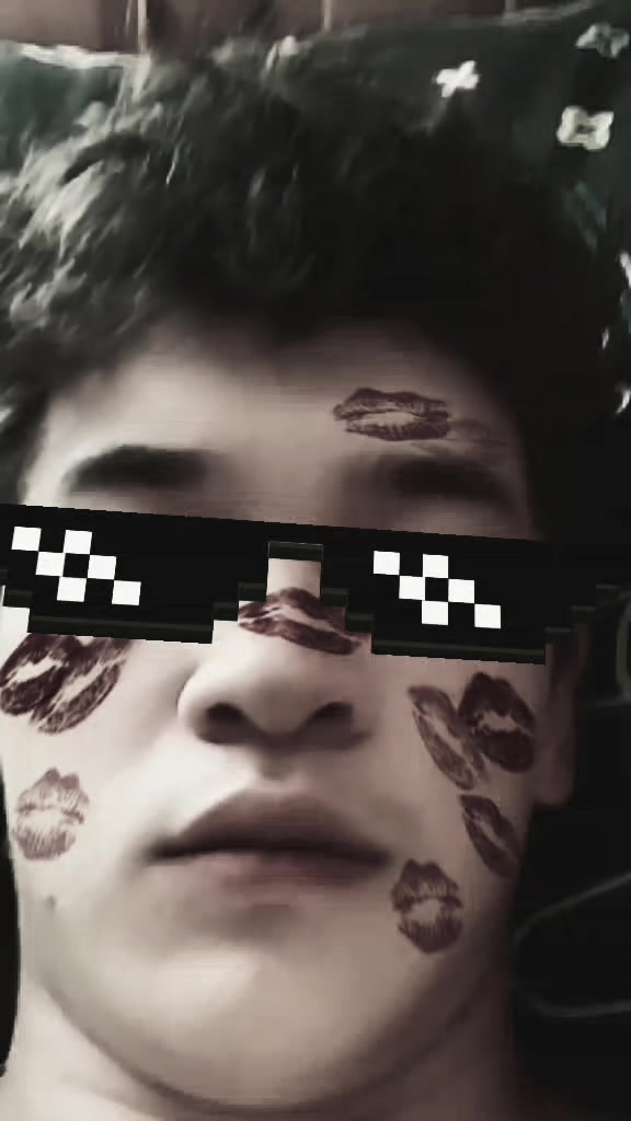 @꧁☆*&kappa;ɪɴɢ*☆꧂