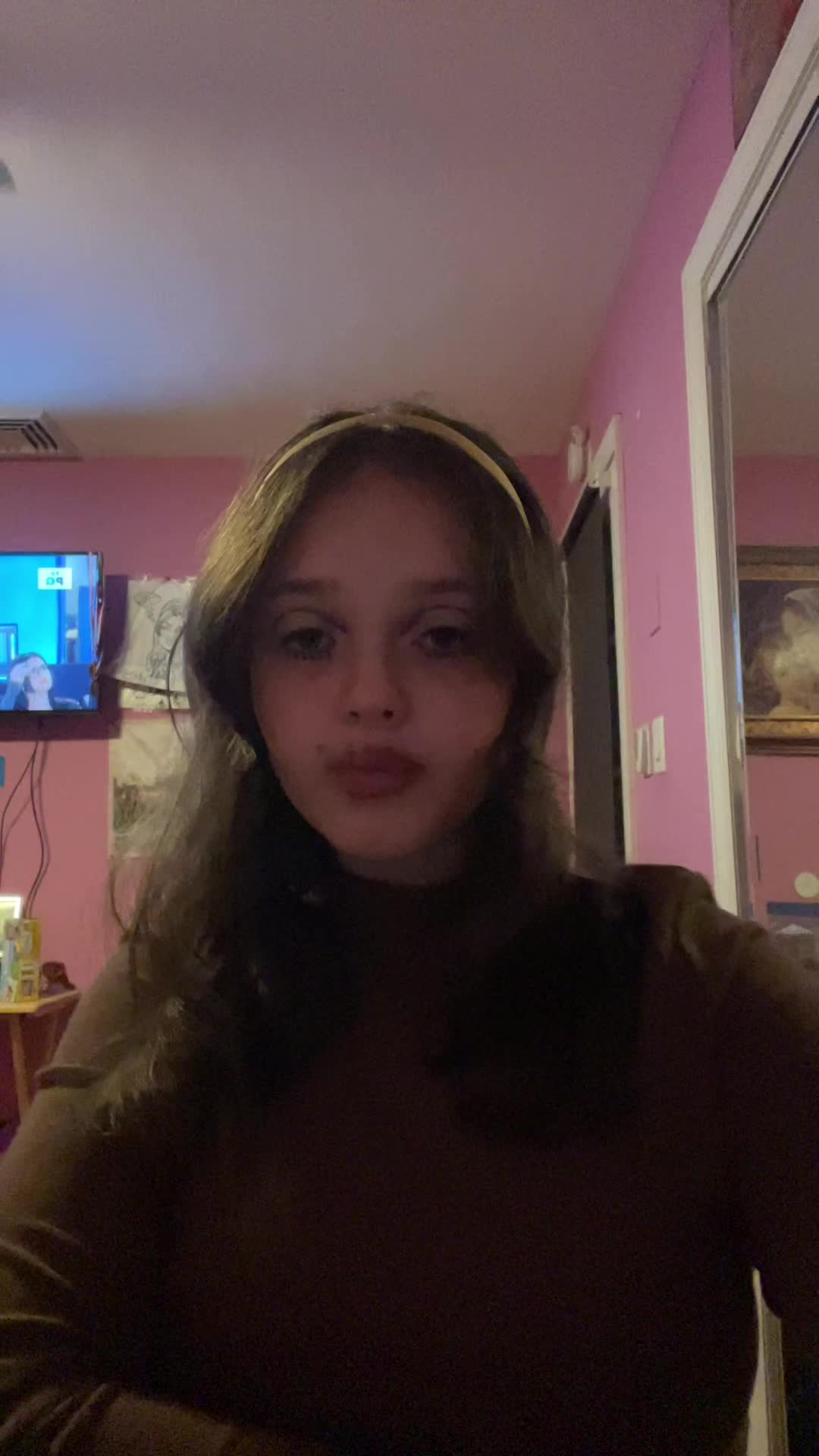 @🪲𝓋𝒾𝒸𝓉ℴ𝓇𝒾𝒶𓆣(go to him)